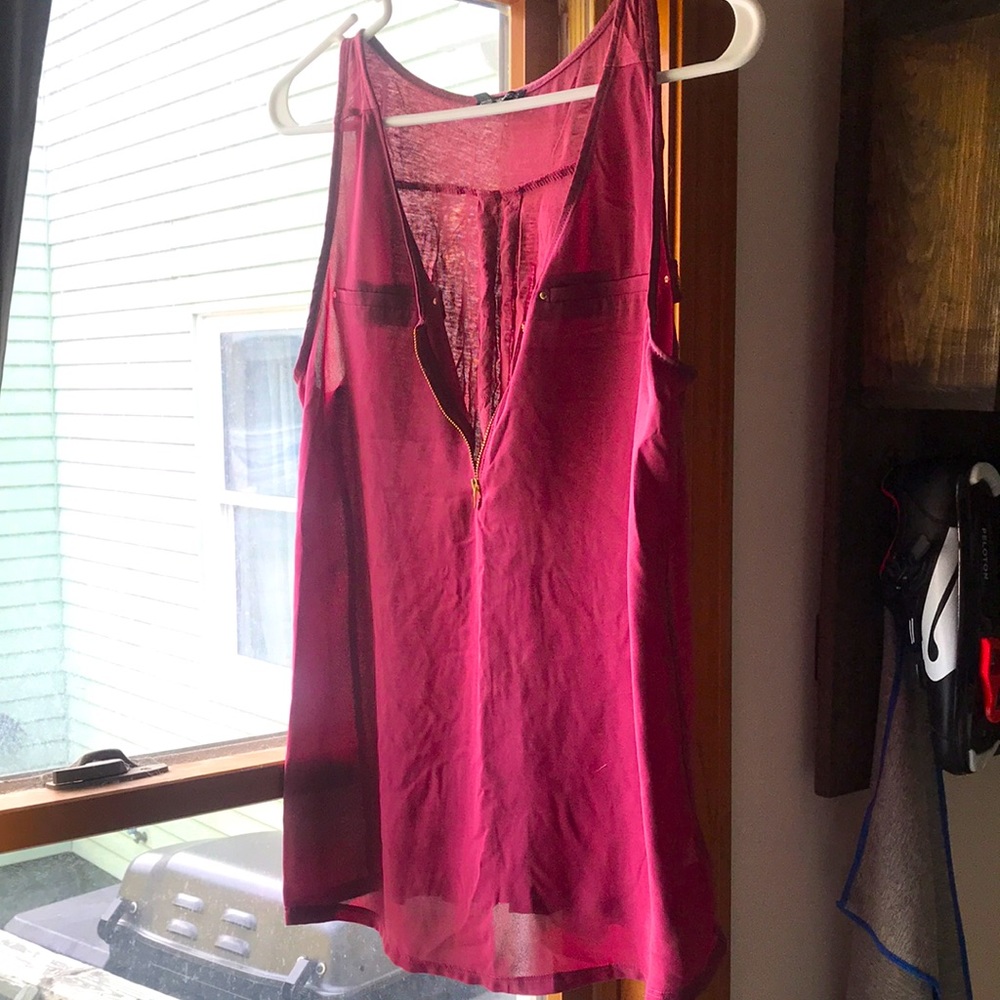 Plum Express Tank